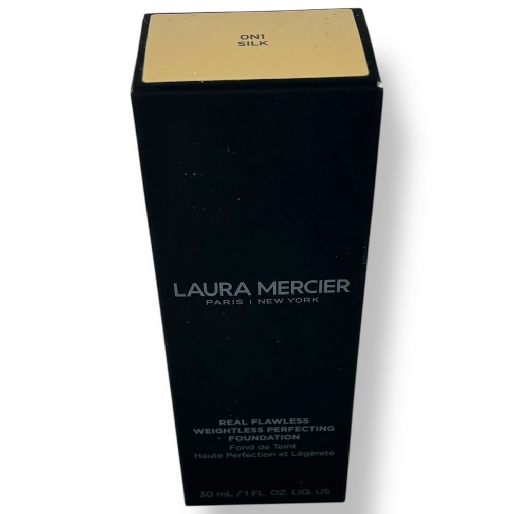 Laura Mercier Real Flawless Foundation 0N1 Silk 1 oz Weightless Perfecting New - Picture 3 of 7